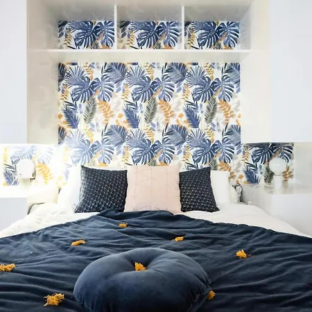 아파트 3p Moderne Avec Terrasse En Plein Coeur De - 3p Moderne Avec Terrasse En Plein Coeur De Mae-1863 *