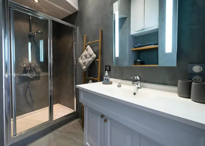 아파트 3p Moderne Avec Terrasse En Plein Coeur De - 3p Moderne Avec Terrasse En Plein Coeur De Mae-1863