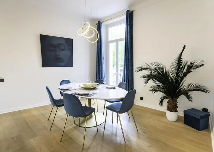 아파트 3p Moderne Avec Terrasse En Plein Coeur De - 3p Moderne Avec Terrasse En Plein Coeur De Mae-1863 *