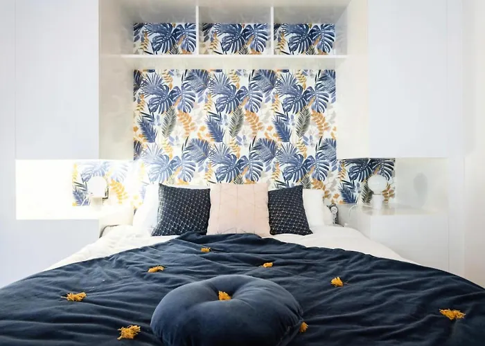 아파트 3p Moderne Avec Terrasse En Plein Coeur De - 3p Moderne Avec Terrasse En Plein Coeur De Mae-1863 *